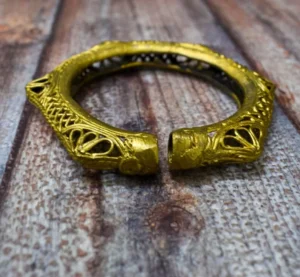 Fashionable Brass Bracelet for Women