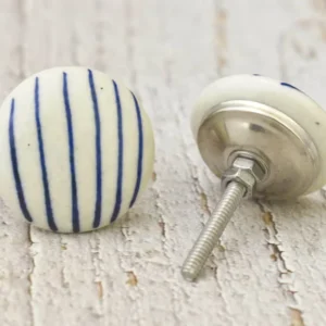 Decorative cabinet door knobs