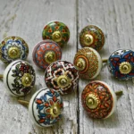 Decorative cabinet door knobs