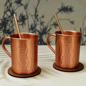 India House - Hammered Moscow Mule Cup Set, 16 oz | Cocktail Cup Set | Copper Glasses | Party Gift Pure Copper Plain Smooth Finishing Set of 2 | 4 Mugs with Straw and Coaster